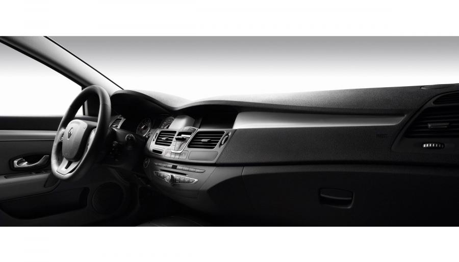 Renault Laguna Coupe 2008 года  (фото 48 из 53)